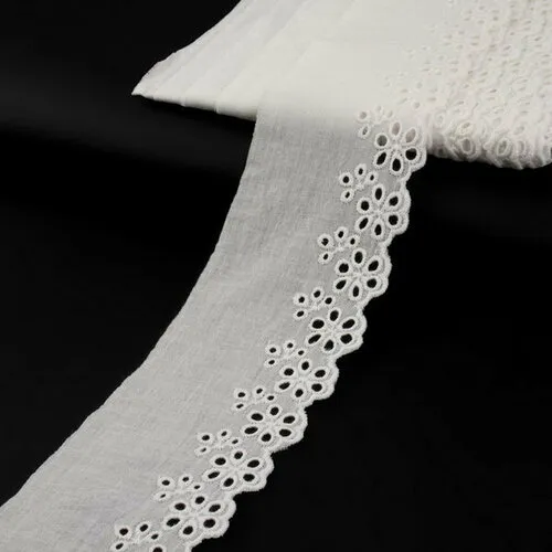 Кружево шитьё, 70 мм х 13 м, цвет белый
